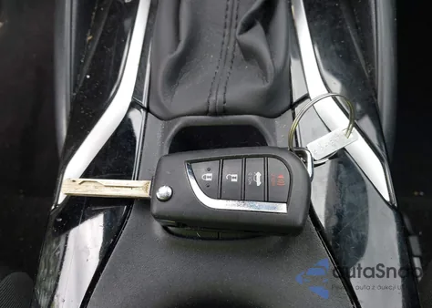 2020 Toyota Corolla Le z USA, uszkodzony, nr VIN JTDEPRAE2LJ098723